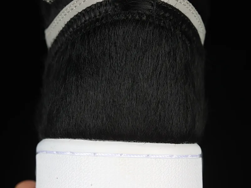 All categories Air Jordan Jordan series basketball shoes Air Jordan 1 High Air Jordan 1 High OG "Twist 2.0" AJ1 Joe 1 Panda 2.0 high-top basketball shoes DZ2523-001
